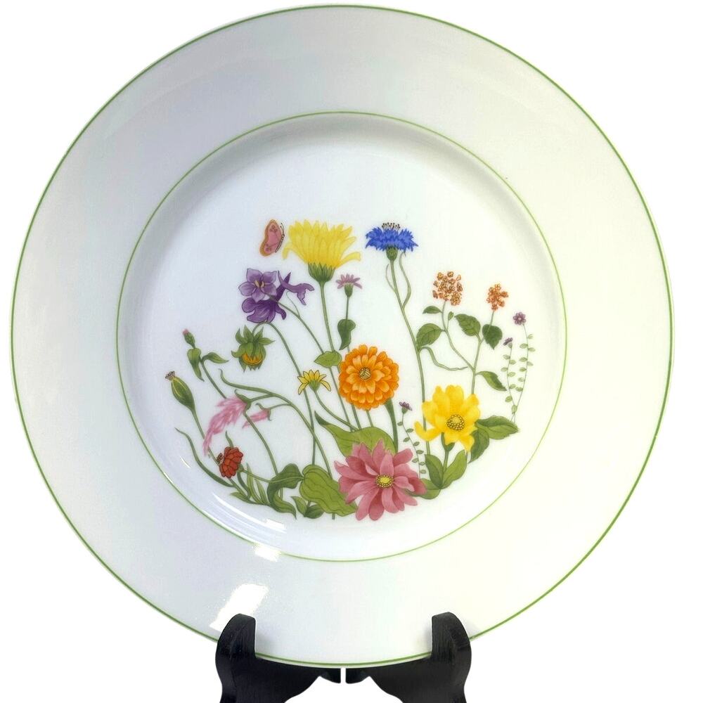 Denby-Langley Retired 1976-1981 'Wonderland' 10 3/8" Dinner Plate-Portugal